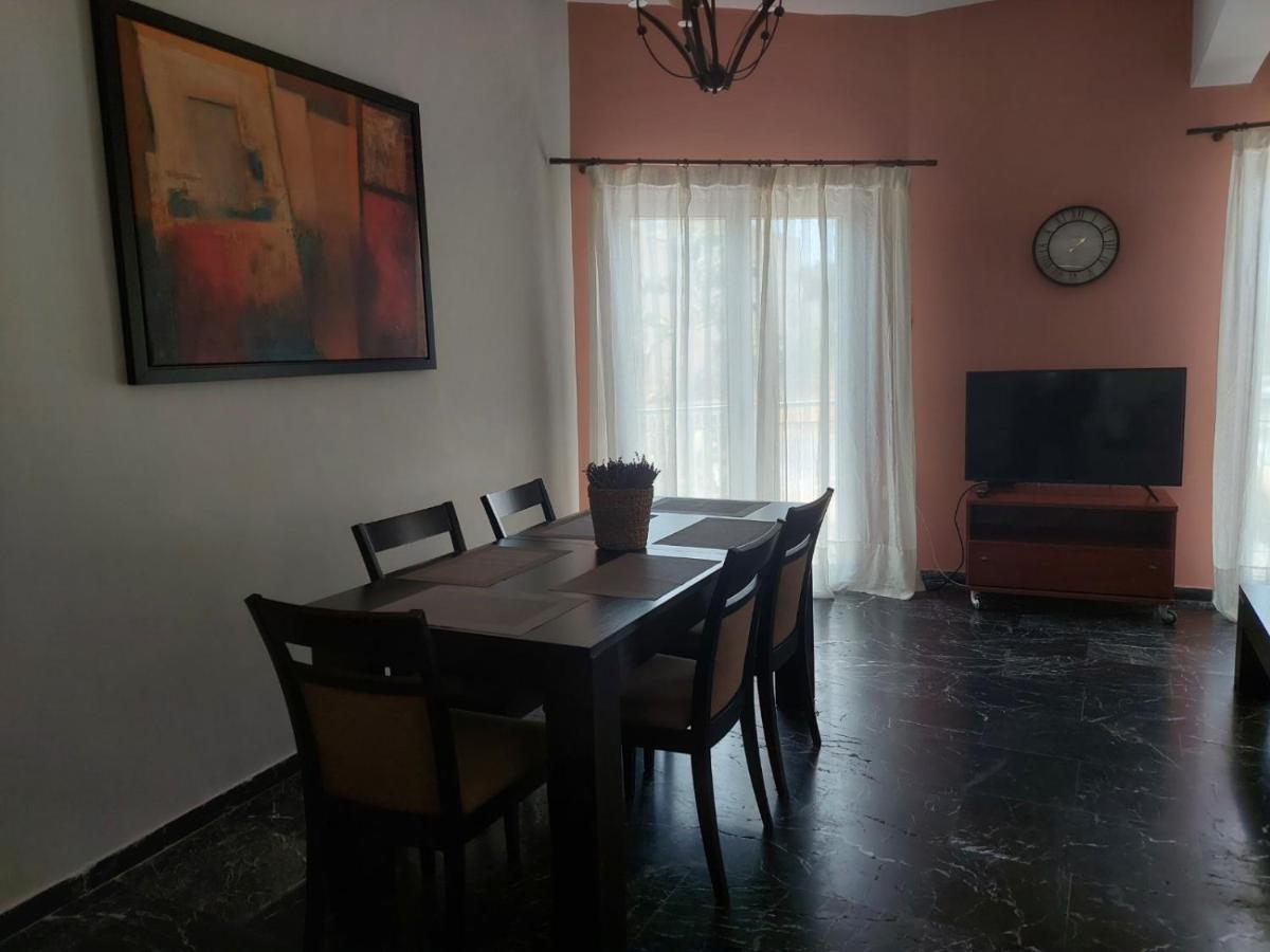 Πιθοσ Ενοικιαζομενη Κατοικια Villa Kalamata Exterior foto